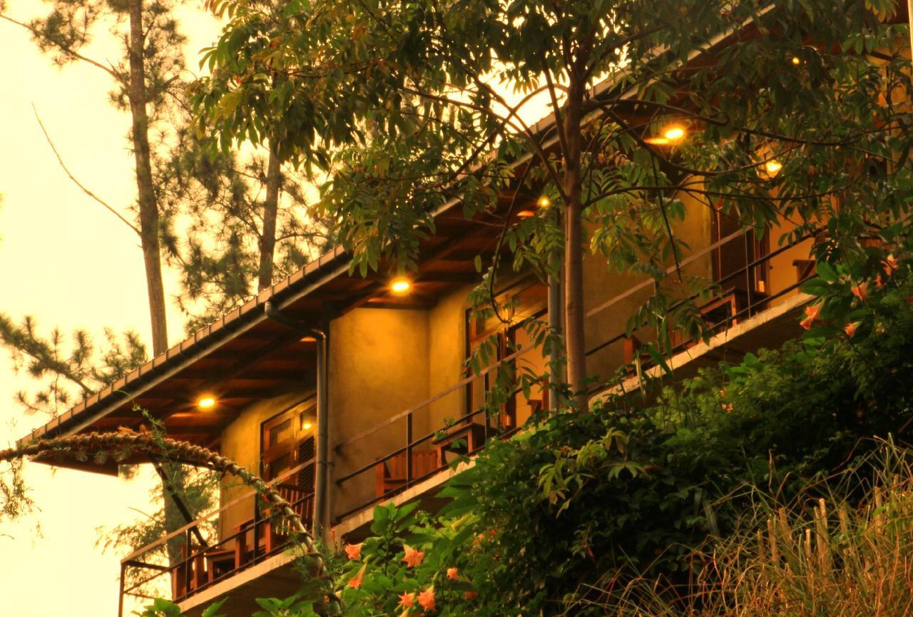 Rowinrich Cottages エッラ エクステリア 写真