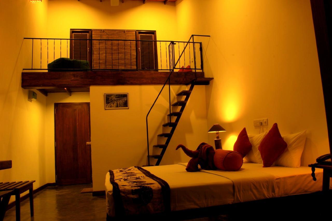 Rowinrich Cottages エッラ エクステリア 写真